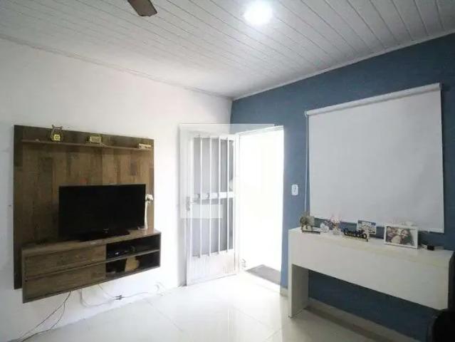 Casa / Sobrado para Locação em Rio de Janeiro/RJ Taquara 2 Quartos