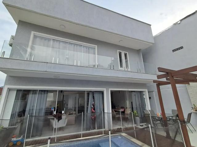 Casa / Sobrado para Locação em Rio de Janeiro/RJ Vargem Grande 5 Quartos
