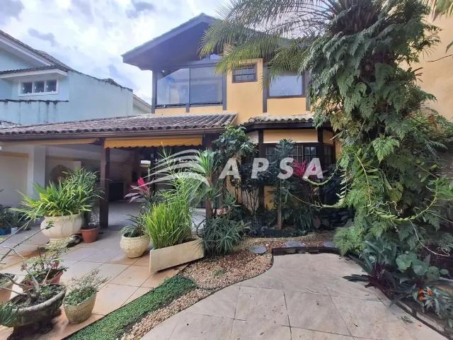 Casa / Sobrado para Locação em Rio de Janeiro/RJ Vargem Pequena 4 Quartos