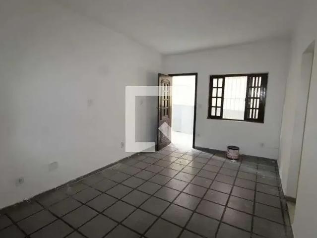 Casa / Sobrado para Locação em Rio de Janeiro/RJ Vila Valqueire 3 Quartos