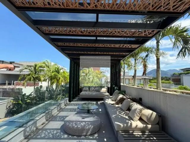 Casa / Sobrado para Locação em Rio de Janeiro/RJ Barra da Tijuca 5 Quartos