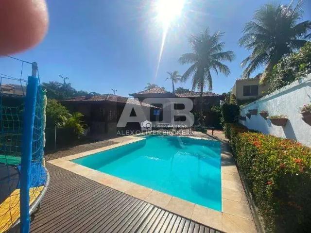 Casa / Sobrado para Locação em Rio de Janeiro/RJ Barra da Tijuca 5 Quartos
