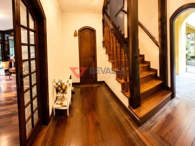 Casa / Sobrado para Locação em Rio de Janeiro/RJ Barra da Tijuca 6 Quartos