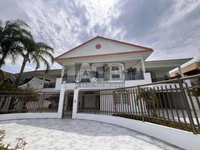 Casa / Sobrado para Locação em Rio de Janeiro/RJ Barra da Tijuca 8 Quartos