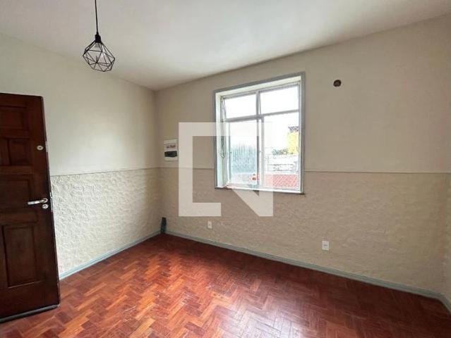 Casa / Sobrado para Locação em Rio de Janeiro/RJ Bento Ribeiro 2 Quartos