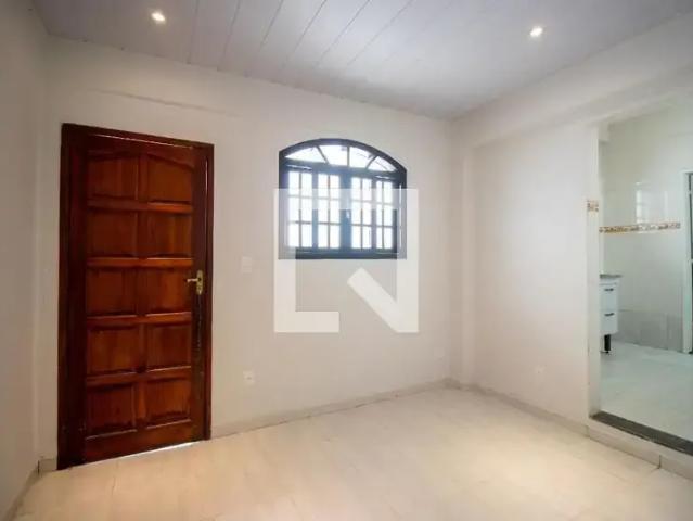 Casa / Sobrado para Locação em Rio de Janeiro/RJ Bonsucesso 1 Quartos