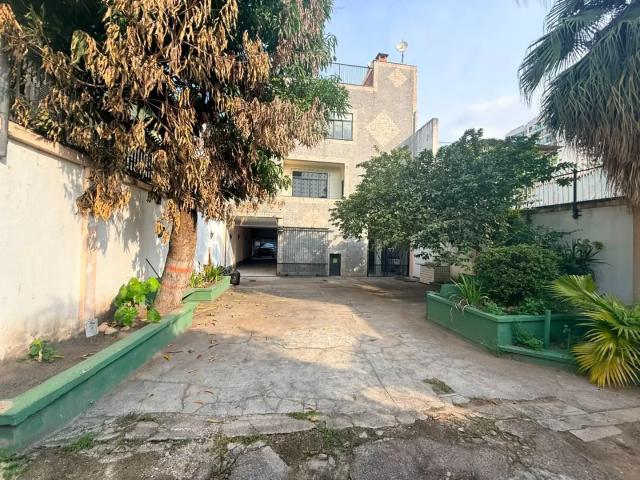 Casa / Sobrado para Locação em Rio de Janeiro/RJ Bonsucesso 3 Quartos