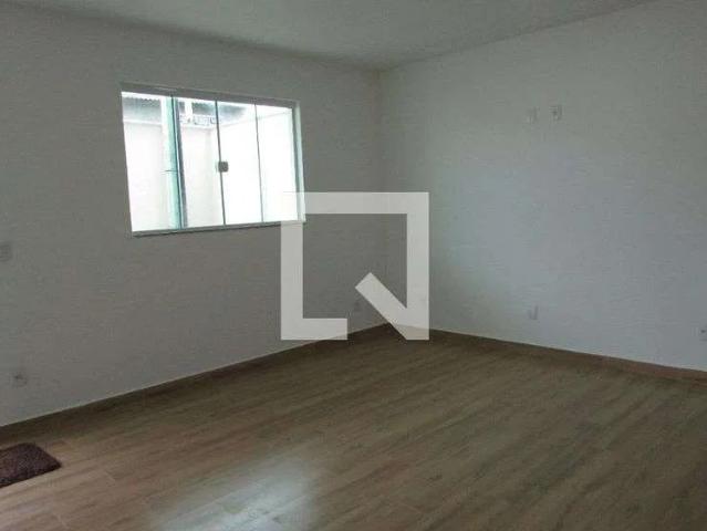 Casa / Sobrado para Locação em Rio de Janeiro/RJ Campo Grande 3 Quartos
