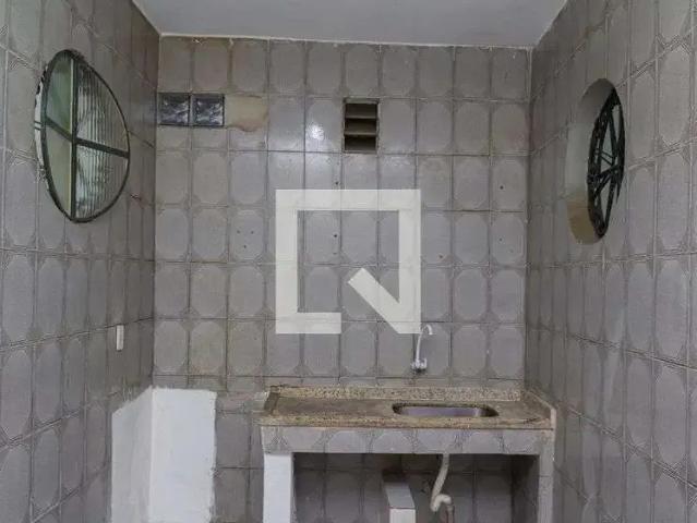 Casa / Sobrado para Locação em Rio de Janeiro/RJ Campo Grande 2 Quartos