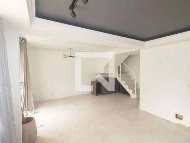 Casa / Sobrado para Locação em Rio de Janeiro/RJ Campo Grande 2 Quartos
