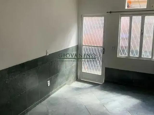 Casa / Sobrado para Locação em Rio de Janeiro/RJ Cascadura 1 Quartos