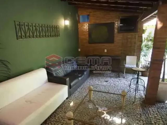 Casa / Sobrado para Locação em Rio de Janeiro/RJ Cosme Velho 6 Quartos