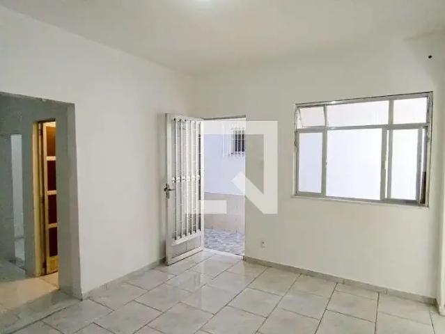 Casa / Sobrado para Locação em Rio de Janeiro/RJ Curicica 1 Quartos