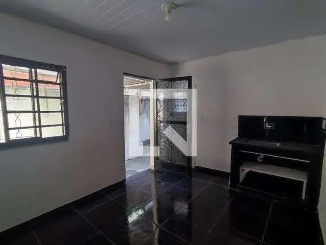 Casa / Sobrado para Locação em Rio de Janeiro/RJ Curicica 1 Quartos