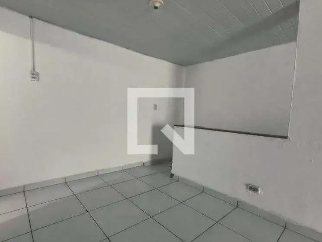 Casa / Sobrado para Locação em Rio de Janeiro/RJ Curicica 1 Quartos