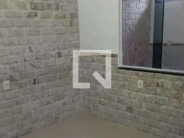 Casa / Sobrado para Locação em Rio de Janeiro/RJ Curicica 2 Quartos