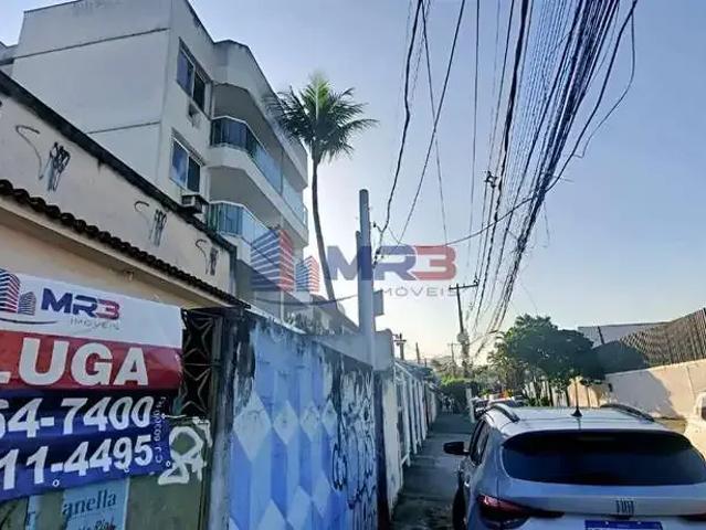 Casa / Sobrado para Locação em Rio de Janeiro/RJ Curicica 2 Quartos