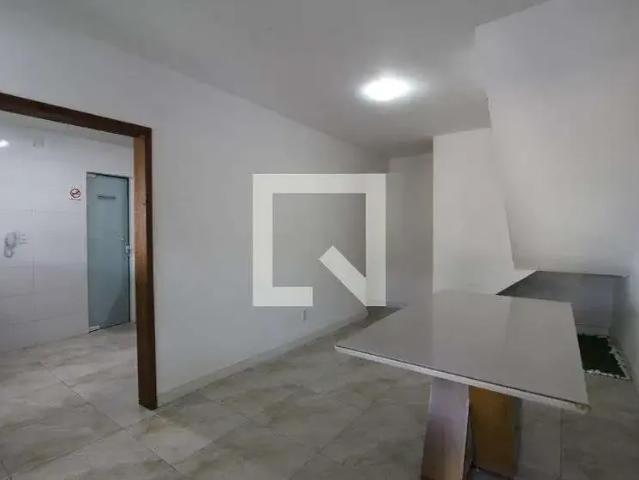 Casa / Sobrado para Locação em Rio de Janeiro/RJ Curicica 3 Quartos