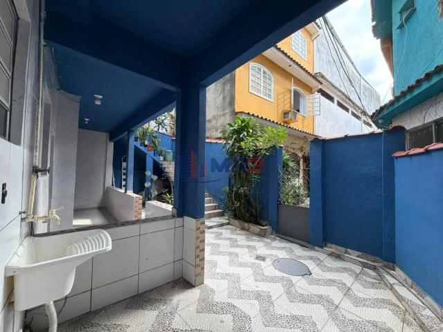 Casa / Sobrado para Locação em Rio de Janeiro/RJ Curicica 1 Quartos