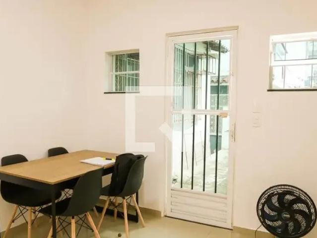 Casa / Sobrado para Locação em Rio de Janeiro/RJ Del Castilho 1 Quartos