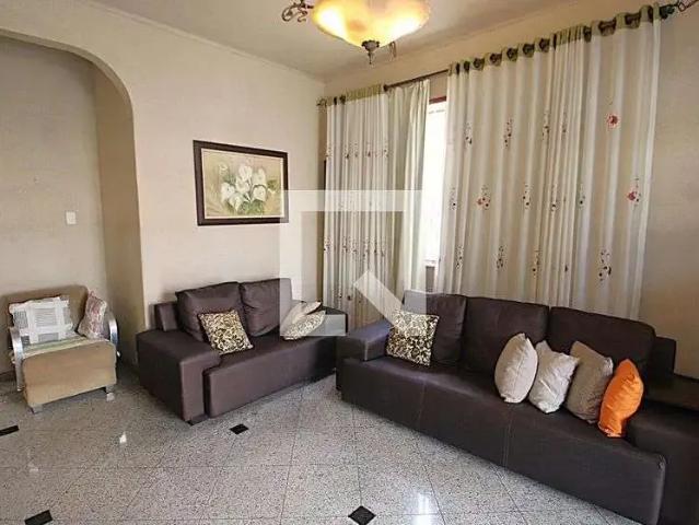Casa / Sobrado para Locação em Rio de Janeiro/RJ Del Castilho 4 Quartos