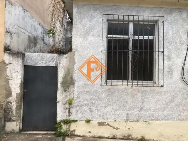 Casa / Sobrado para Locação em Rio de Janeiro/RJ Encantado 2 Quartos
