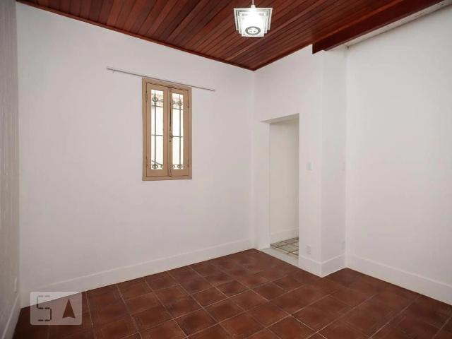 Casa / Sobrado para Locação em Rio de Janeiro/RJ Engenho Novo 2 Quartos