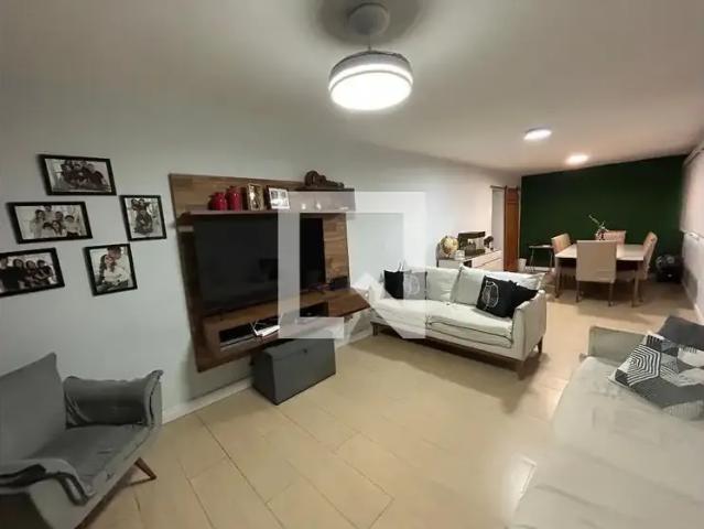 Casa / Sobrado para Locação em Rio de Janeiro/RJ Engenho de Dentro 4 Quartos