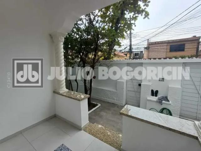 Casa / Sobrado para Locação em Rio de Janeiro/RJ Engenho de Dentro 3 Quartos
