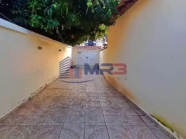 Casa / Sobrado para Locação em Rio de Janeiro/RJ Freguesia Ilha do Governador 1 Quartos