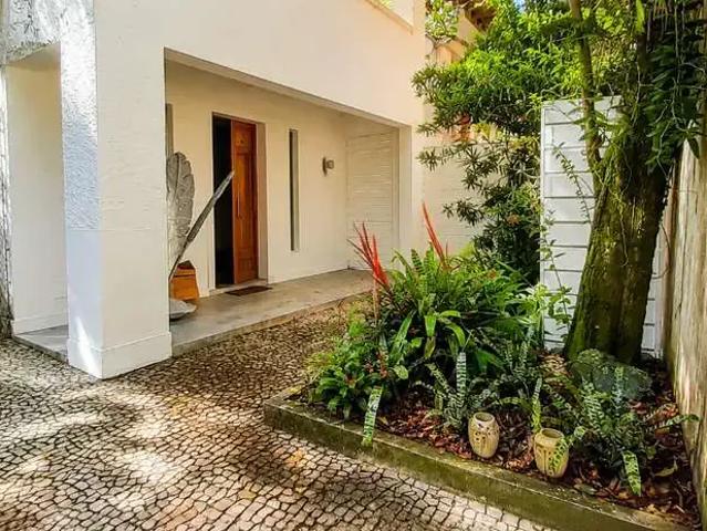 Casa / Sobrado para Locação em Rio de Janeiro/RJ Gávea 3 Quartos