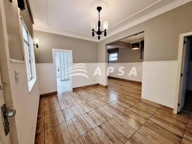 Casa / Sobrado para Locação em Rio de Janeiro/RJ Grajaú 2 Quartos
