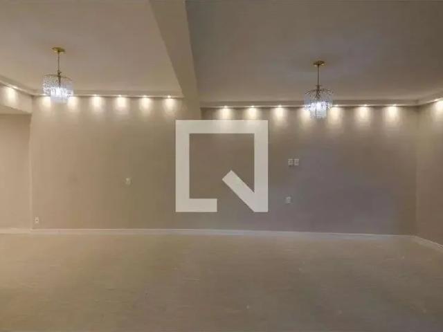 Casa / Sobrado para Locação em Rio de Janeiro/RJ Grajaú 5 Quartos