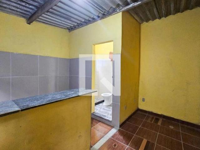 Casa / Sobrado para Locação em Rio de Janeiro/RJ Guaratiba 1 Quartos