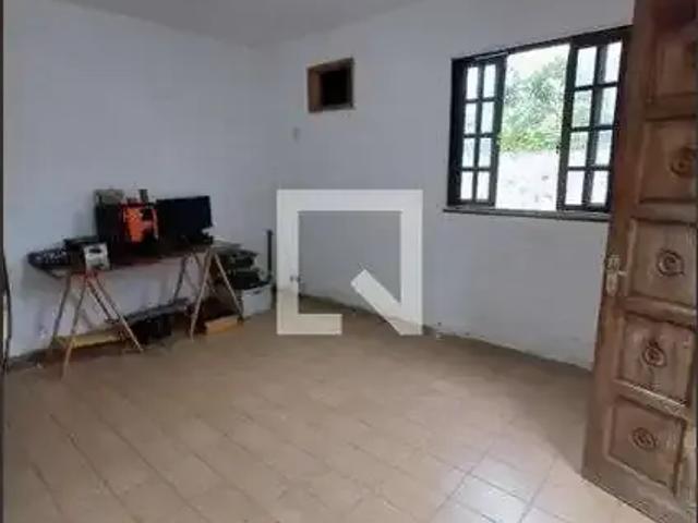 Casa / Sobrado para Locação em Rio de Janeiro/RJ Guaratiba 2 Quartos