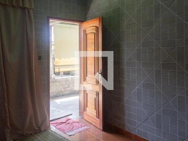 Casa / Sobrado para Locação em Rio de Janeiro/RJ Guaratiba 4 Quartos