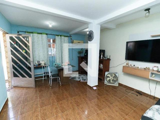 Casa / Sobrado para Locação em Rio de Janeiro/RJ Inhoaíba 1 Quartos