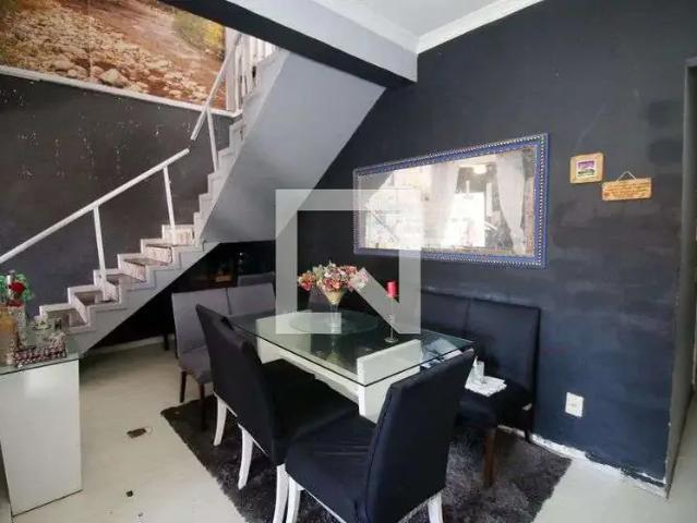 Casa / Sobrado para Locação em Rio de Janeiro/RJ Irajá 5 Quartos