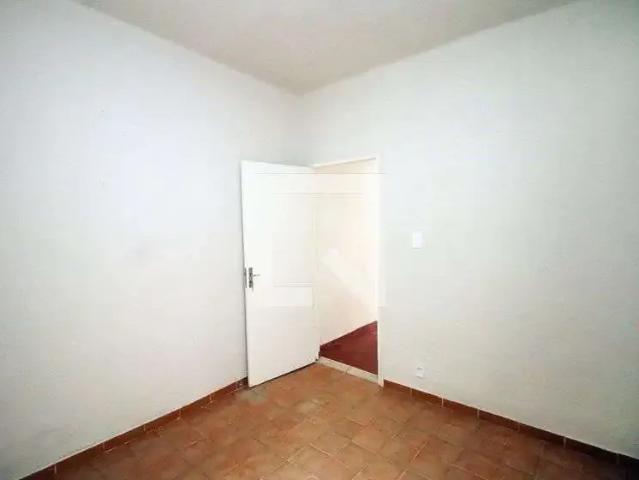 Casa / Sobrado para Locação em Rio de Janeiro/RJ Irajá 1 Quartos