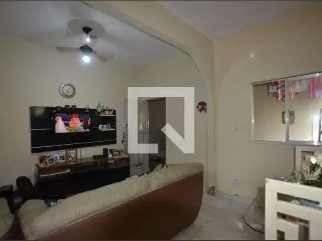 Casa / Sobrado para Locação em Rio de Janeiro/RJ Irajá 1 Quartos