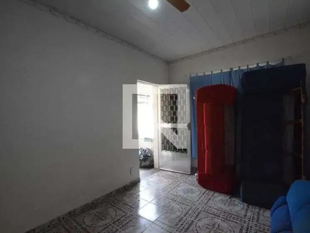 Casa / Sobrado para Locação em Rio de Janeiro/RJ Irajá 1 Quartos