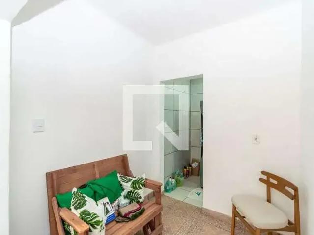 Casa / Sobrado para Locação em Rio de Janeiro/RJ Irajá 1 Quartos