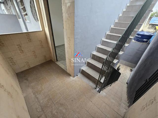 Casa / Sobrado para Locação em Rio de Janeiro/RJ Irajá 2 Quartos