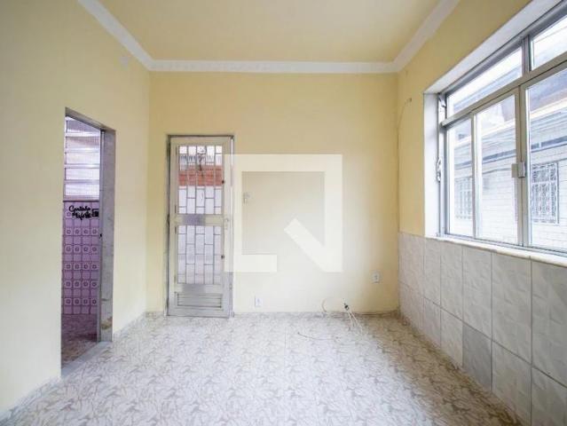 Casa / Sobrado para Locação em Rio de Janeiro/RJ Irajá 2 Quartos