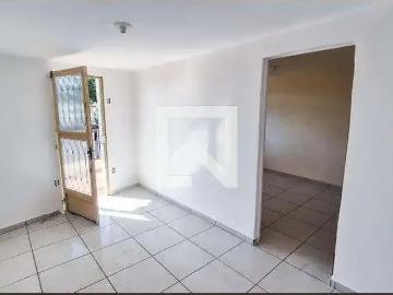 Casa / Sobrado para Locação em Rio de Janeiro/RJ Irajá 2 Quartos