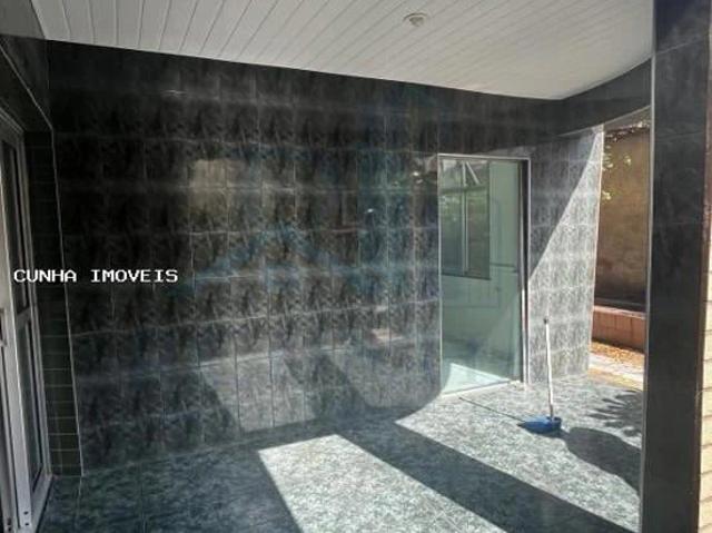 Casa / Sobrado para Locação em Rio de Janeiro/RJ Jacarepaguá 2 Quartos