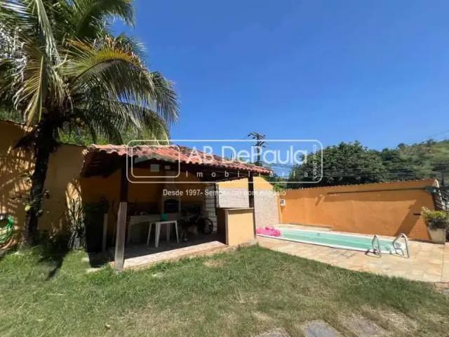 Casa / Sobrado para Locação em Rio de Janeiro/RJ Jardim Sulacap 2 Quartos