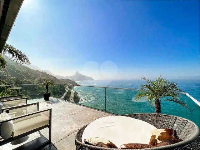 Casa / Sobrado para Locação em Rio de Janeiro/RJ Joá 5 Quartos