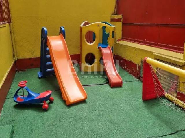 Casa / Sobrado para Locação em Rio de Janeiro/RJ Laranjeiras 5 Quartos