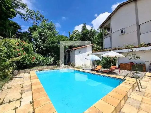 Casa / Sobrado para Locação em Rio de Janeiro/RJ Laranjeiras 6 Quartos